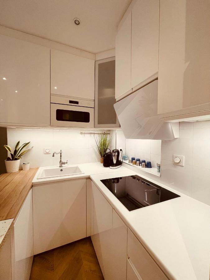 Apartamento Le Nid Douillet De Patricia París Exterior foto