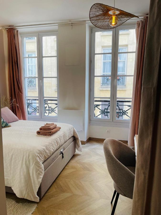 Apartamento Le Nid Douillet De Patricia París Exterior foto